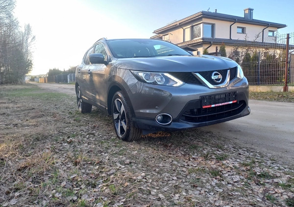 Nissan Qashqai cena 61000 przebieg: 124000, rok produkcji 2015 z Leżajsk małe 562